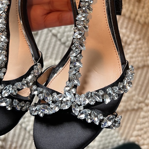 Badgley Mischka crystal sandals high heels size us8.5 - Picture 3 of 11